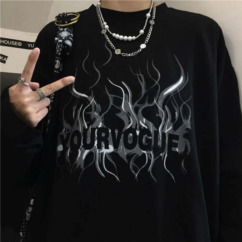 T Shirt for Men Autumn Streetwear Hong Kong Style Men's Clothing Long Sleeve T-Shirt Y2k Vintage Graphic Anime Harajuku Men Tops